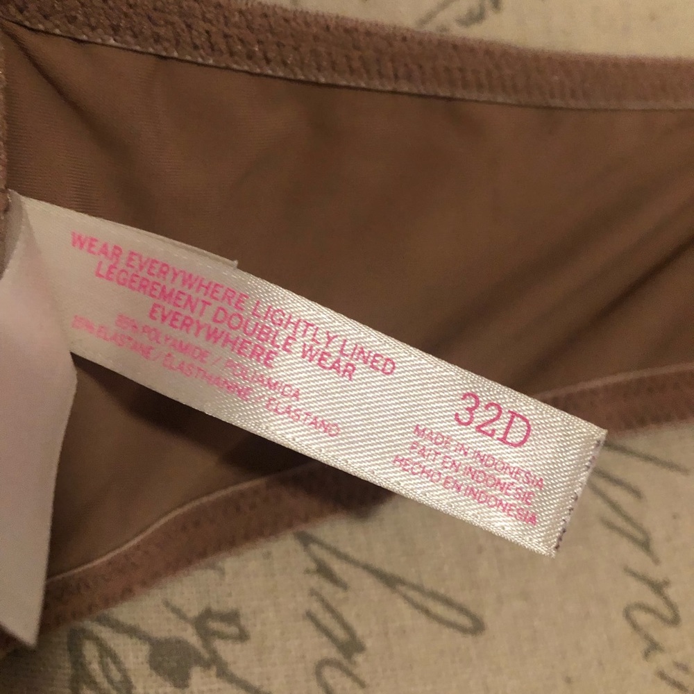 Victoria’s Secret 32D Pink wear everywhere push-up bra nude racer back - Picture 3 of 3